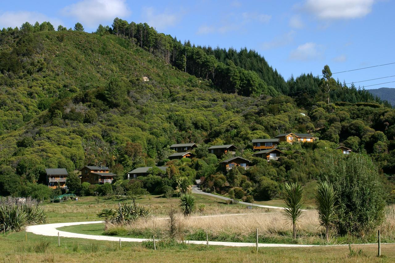 Ocean View Chalets Marahau Exterior photo