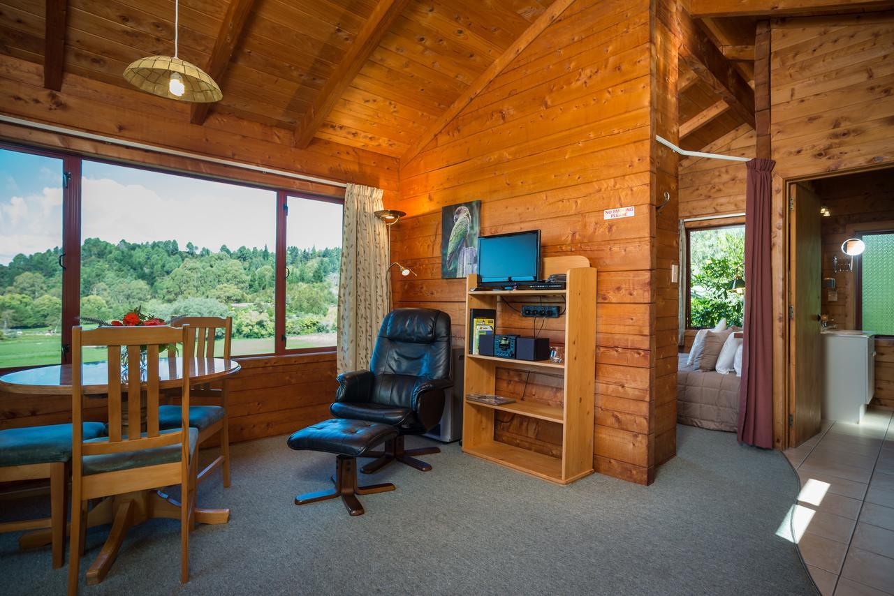 Ocean View Chalets Marahau Exterior photo